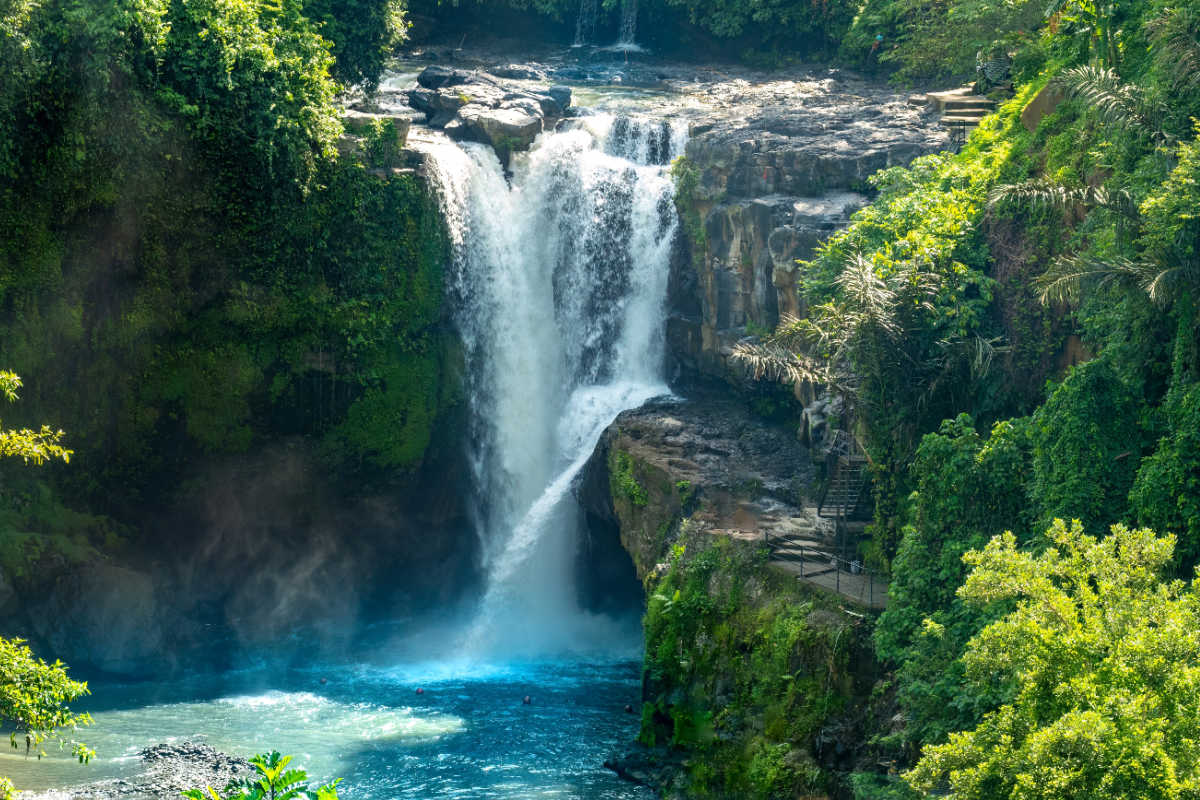 Tegenungan Waterfall